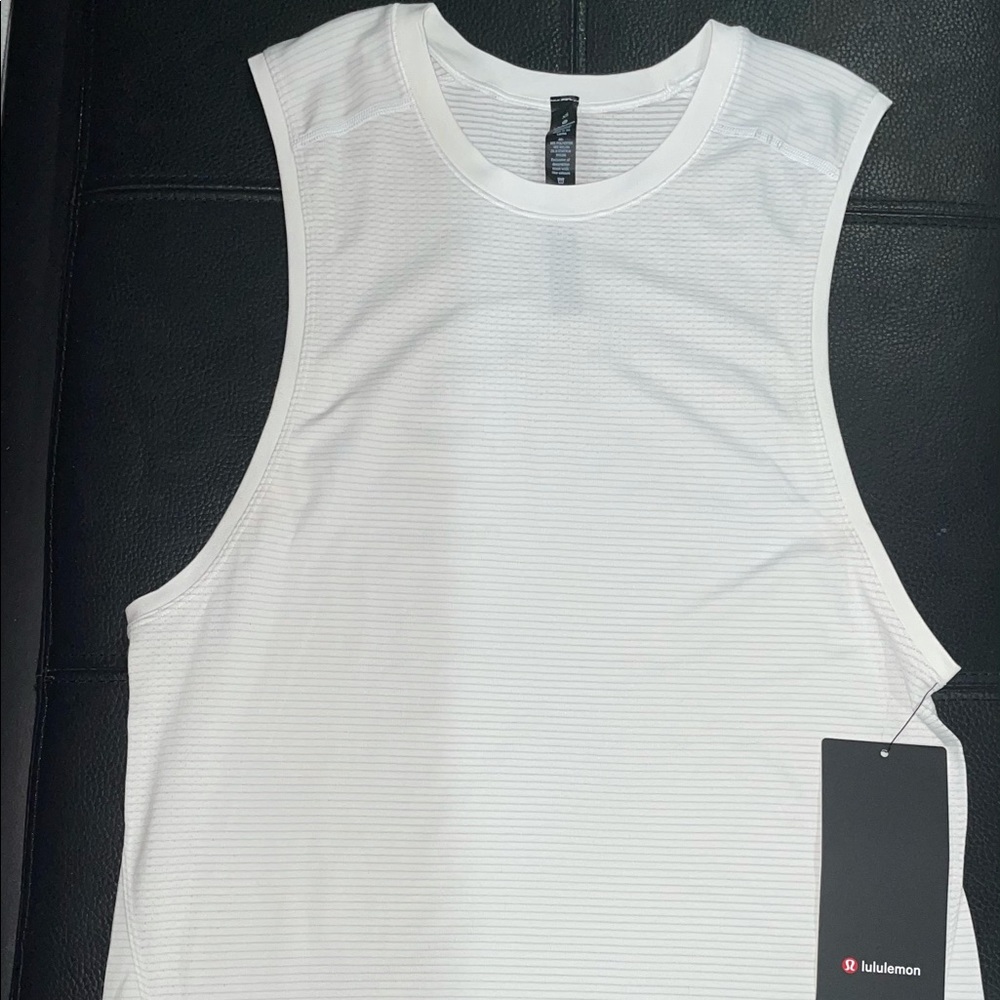 ***Rare*** Brand New WHITE Lululemon Tank